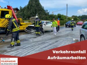 Mehr über den Artikel erfahren Verkehrsunfall Aufräumarbeiten