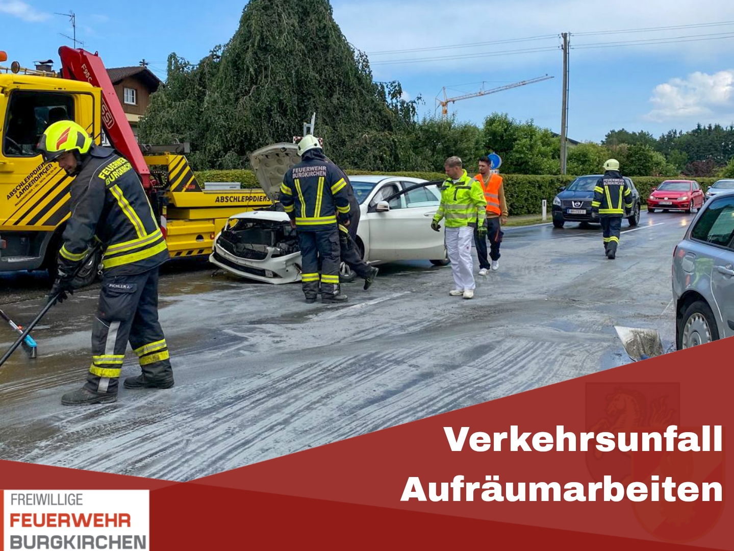 Du betrachtest gerade Verkehrsunfall Aufräumarbeiten